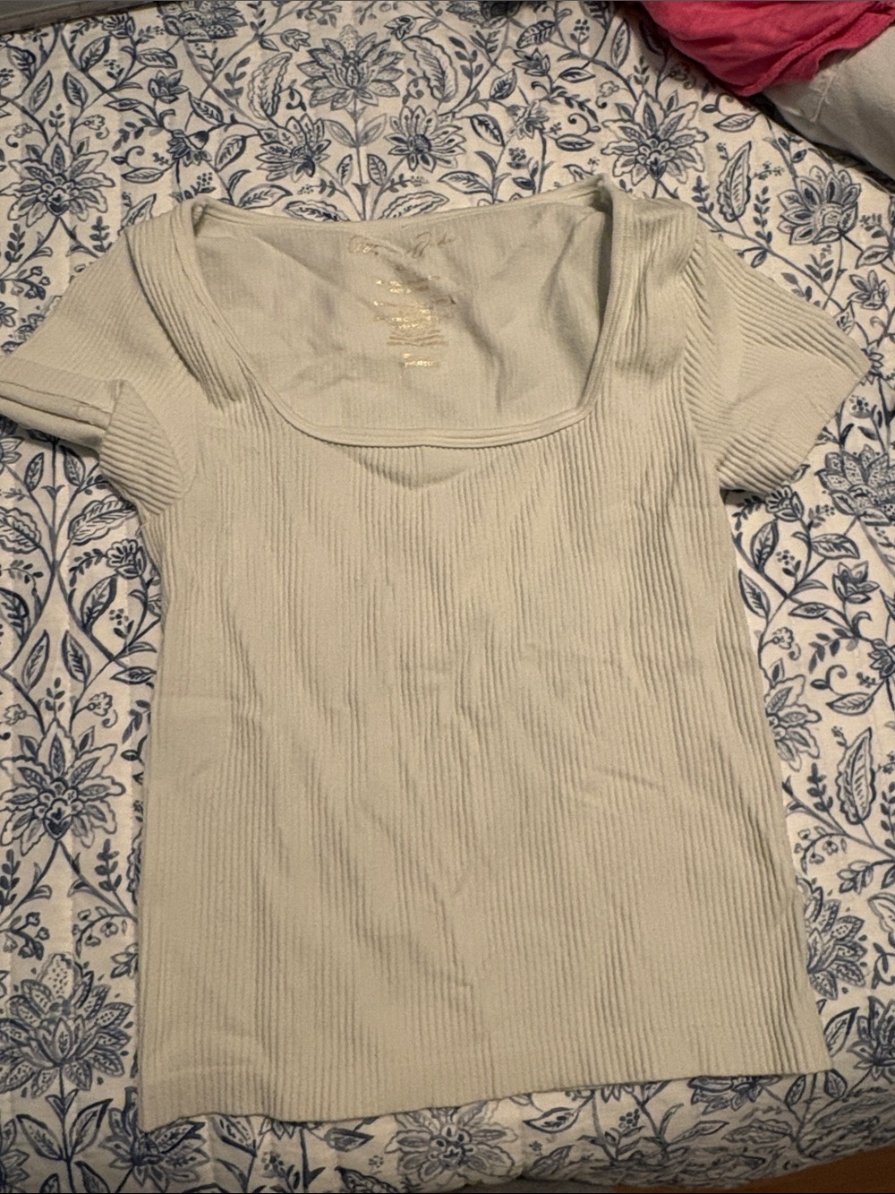 Ribbed Scoop Neck Short Sleeve Top - Cream